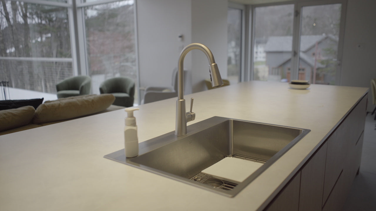 Major Renovation of a Modern and Prestigious Chalet in Stoneham-et-Tewkesbury Municipality in Quebec